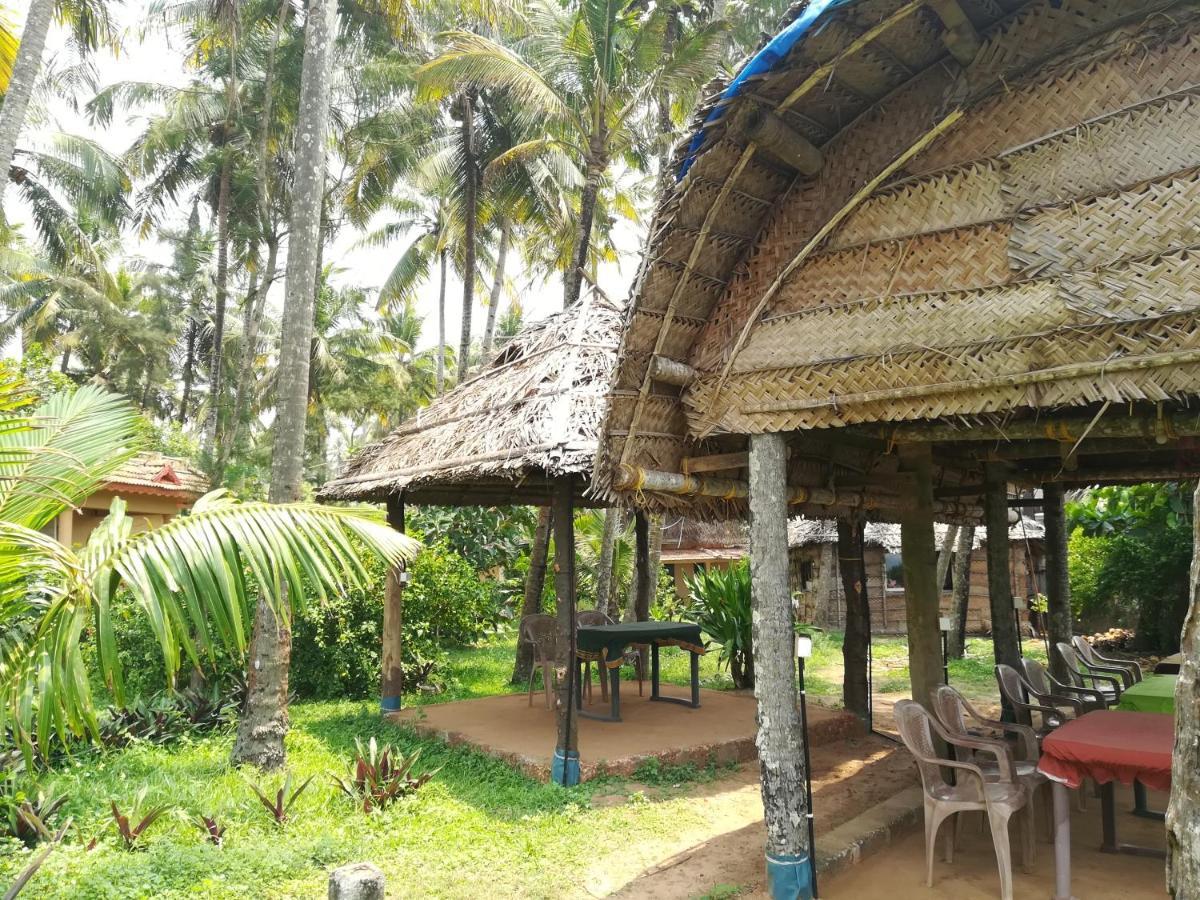 Sukriti Beach Resort Varkala Eksteriør billede
