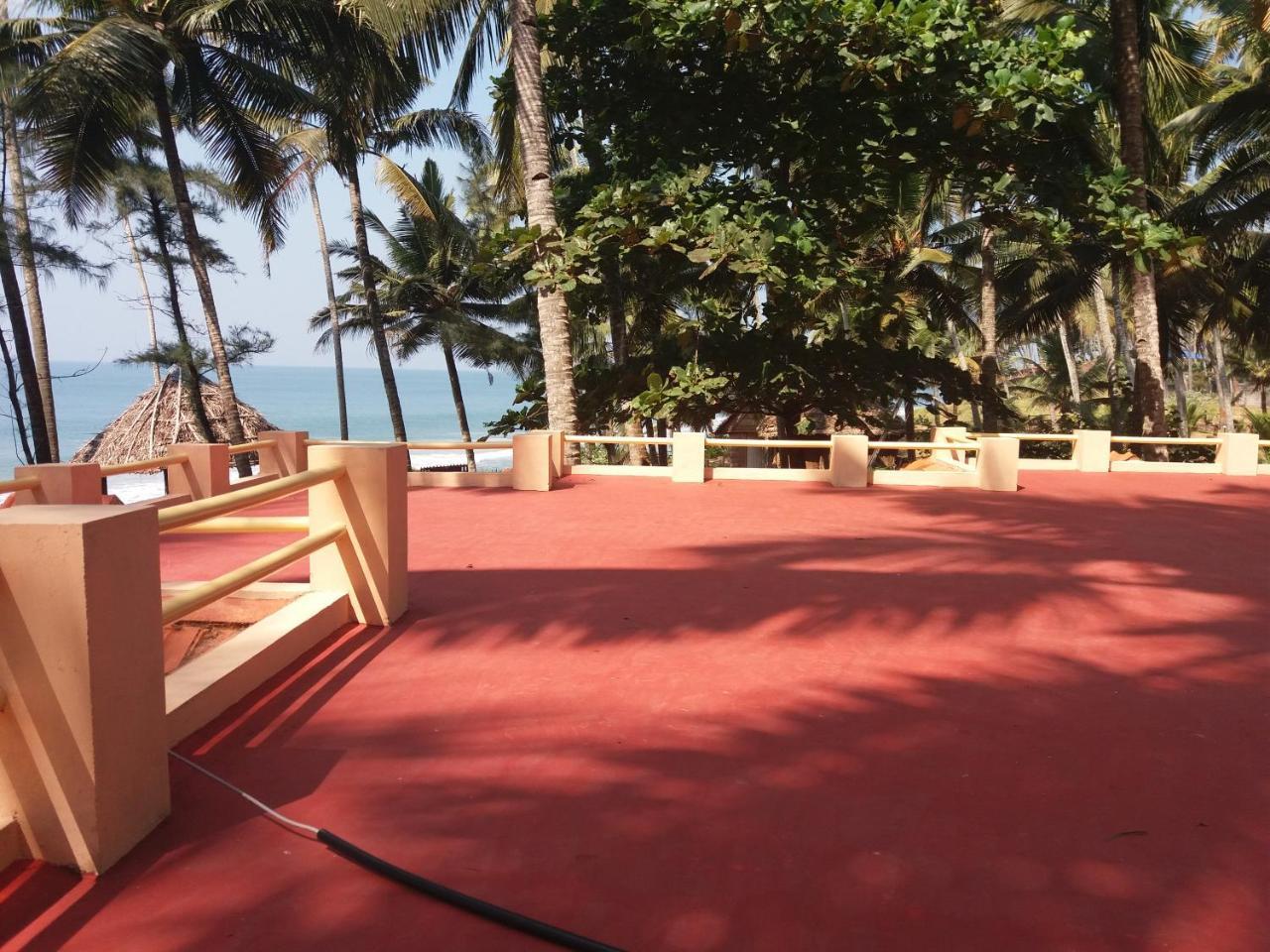 Sukriti Beach Resort Varkala Eksteriør billede