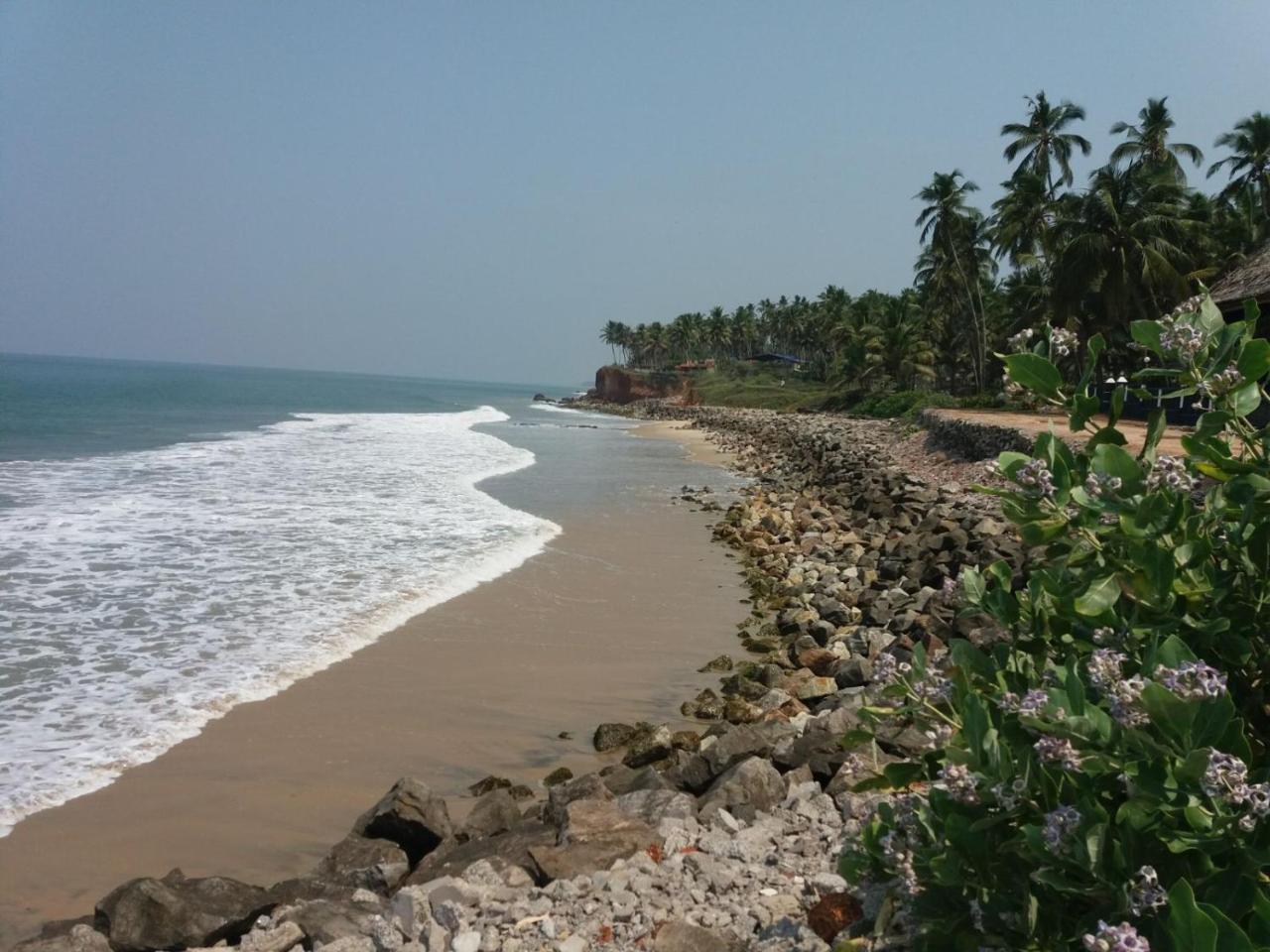 Sukriti Beach Resort Varkala Eksteriør billede