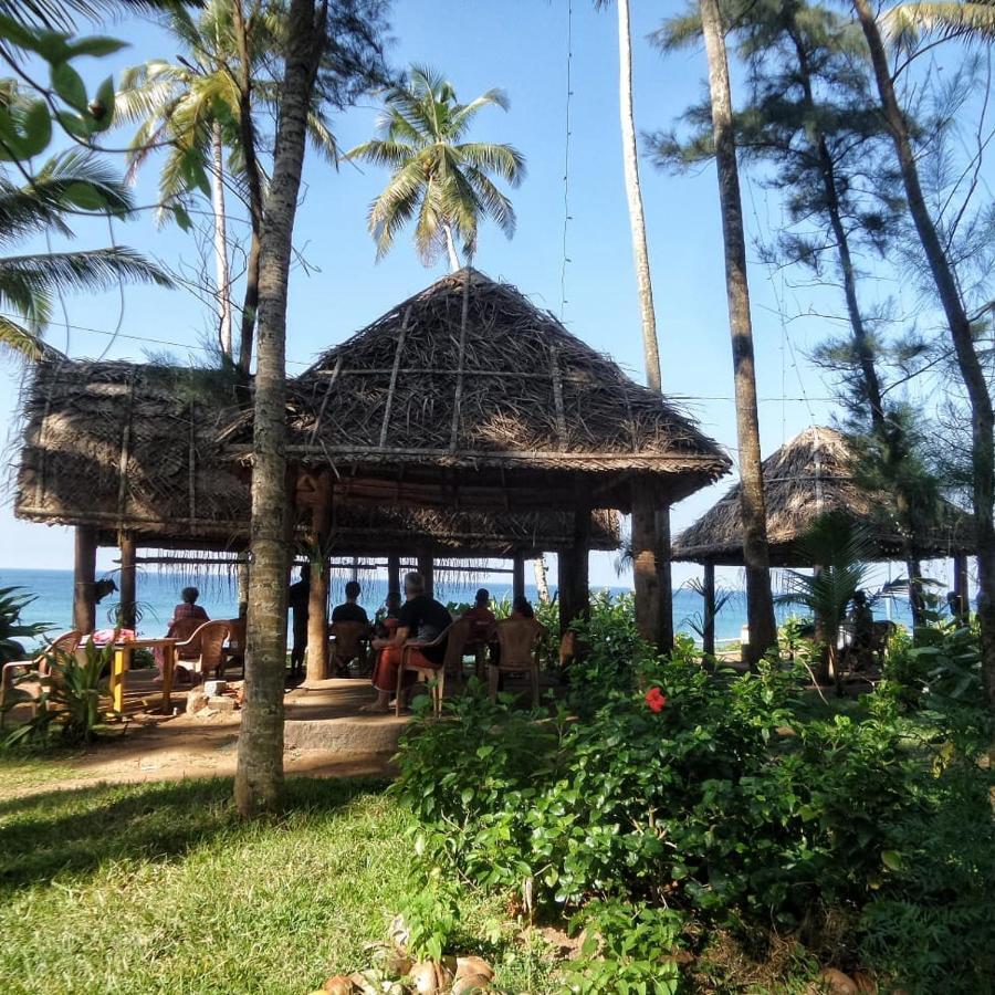 Sukriti Beach Resort Varkala Eksteriør billede