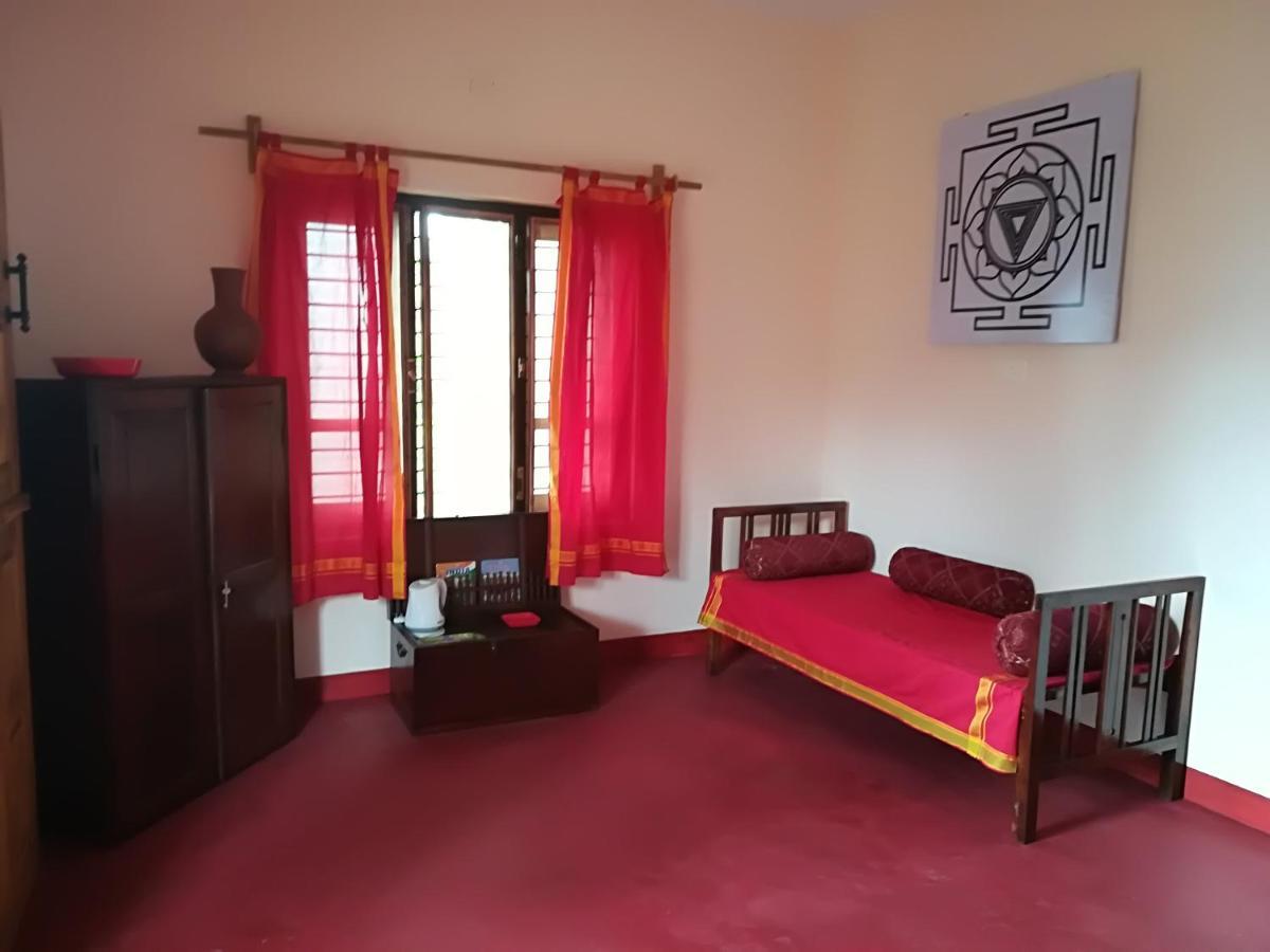 Sukriti Beach Resort Varkala Eksteriør billede